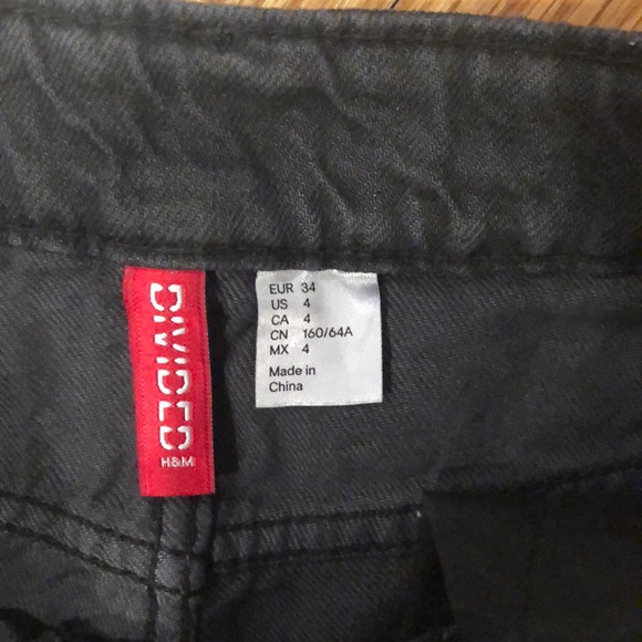 ripped jean shorts - Picture 3 of 3